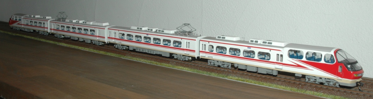 名鉄１０００系 特別車４輌固定編成